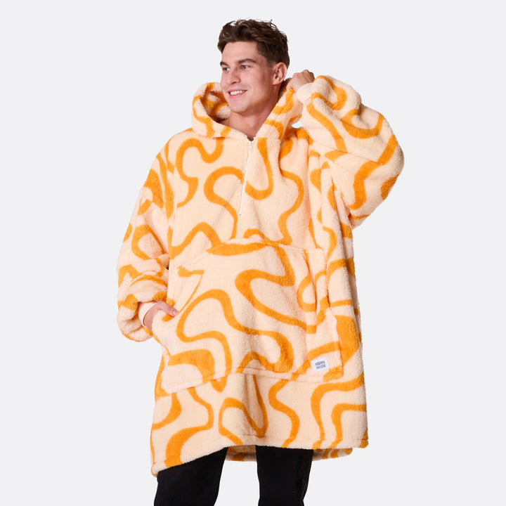 Keltainen aaltoileva Teddy HappyHoodie
