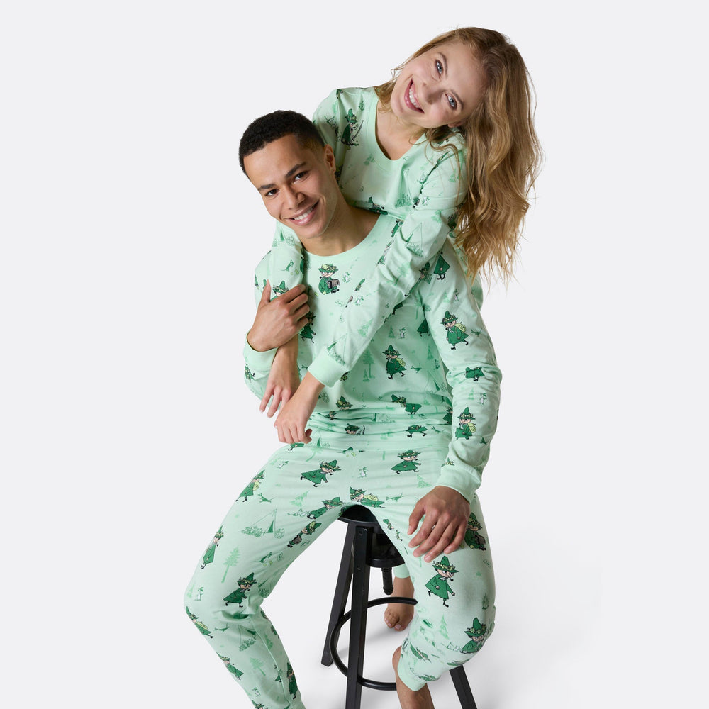 Nuuskamuikkunen Pyjamat Perhe