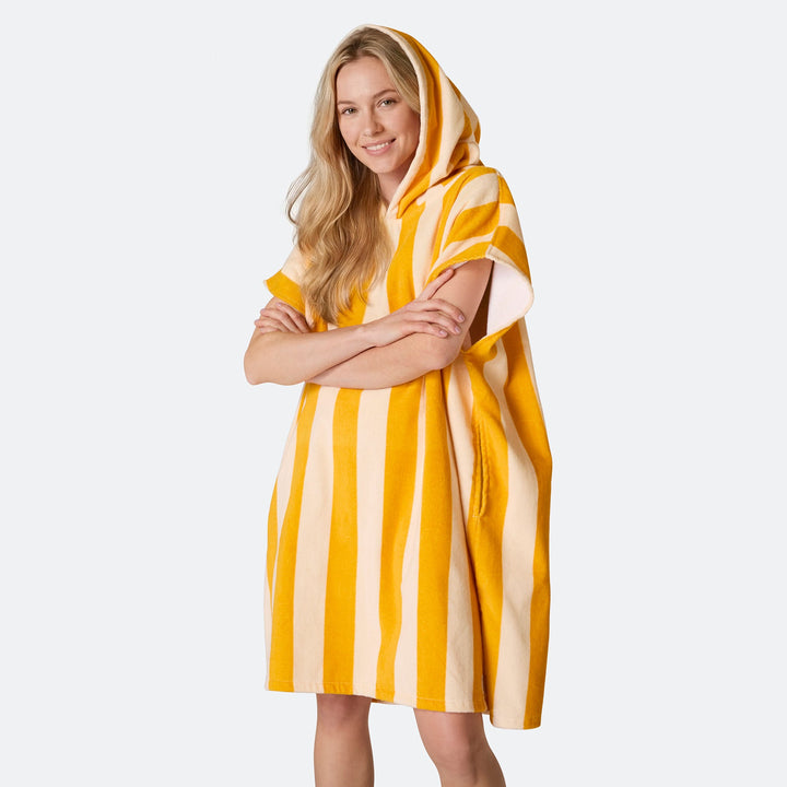 Raidallinen keltainen Kylpyponcho
