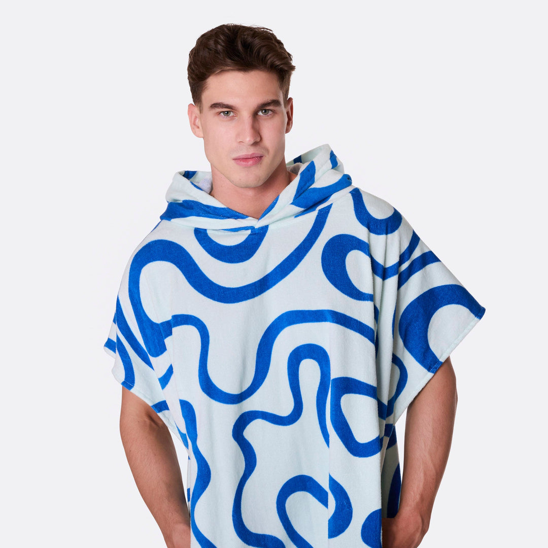 Sininen aaltoileva kylpyponcho