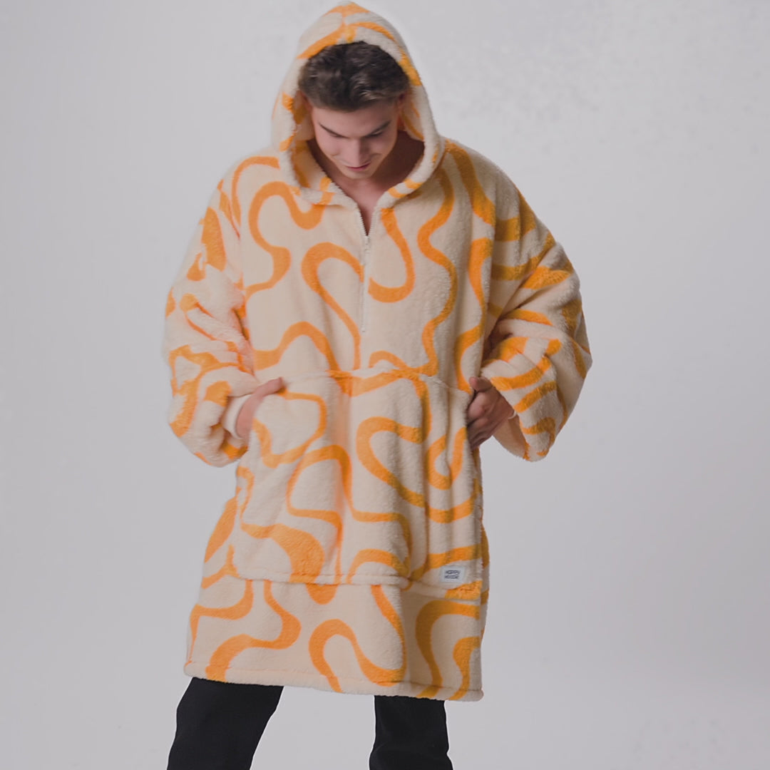 Keltainen aaltoileva Teddy HappyHoodie